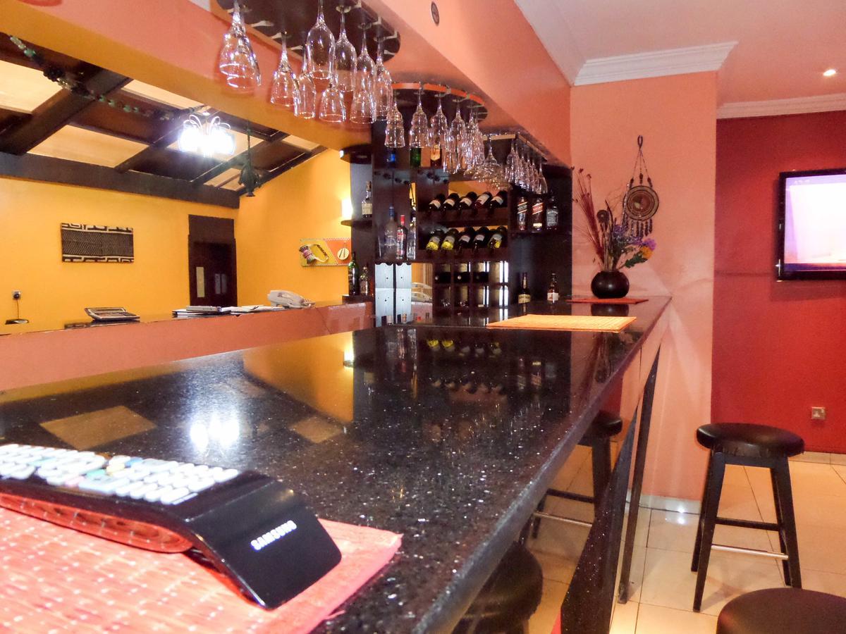 Aries Suites Lagos Esterno foto