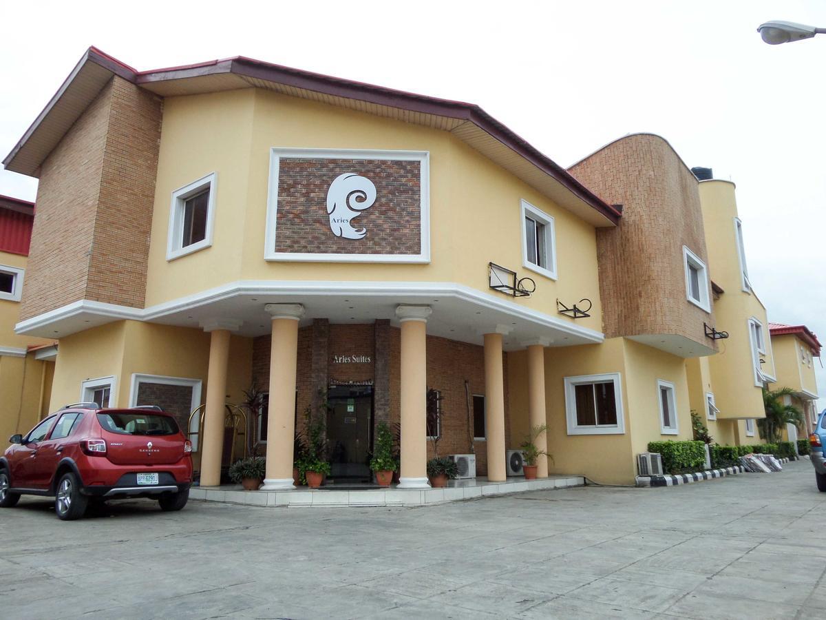 Aries Suites Lagos Esterno foto
