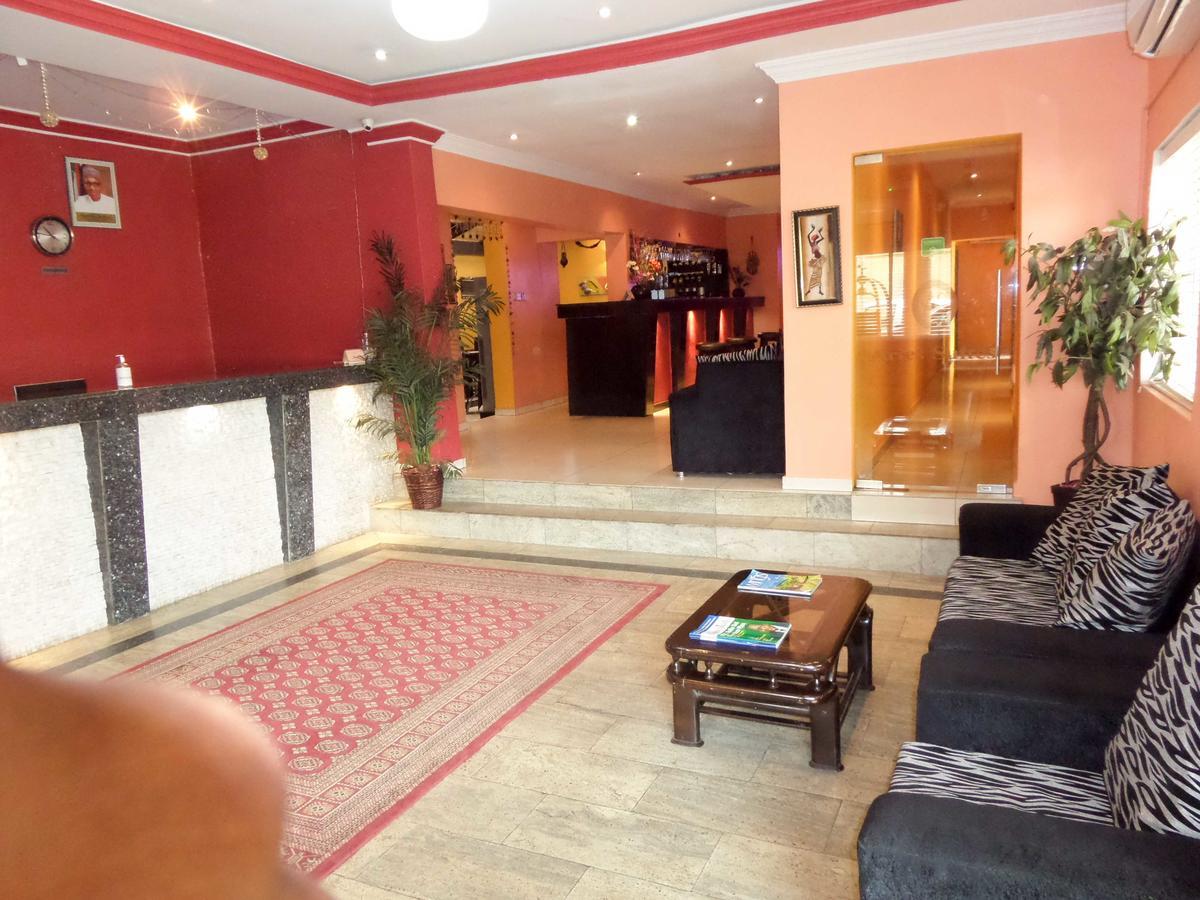 Aries Suites Lagos Esterno foto