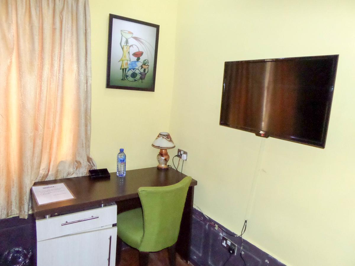 Aries Suites Lagos Esterno foto